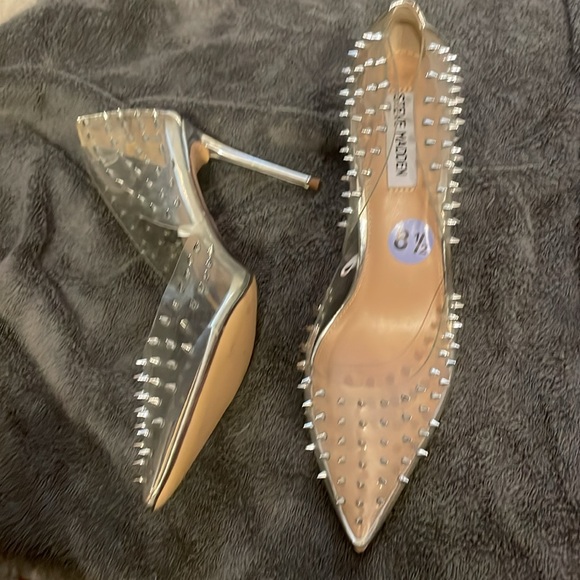 Brand new Steve Madden shoes - Picture 2 of 4